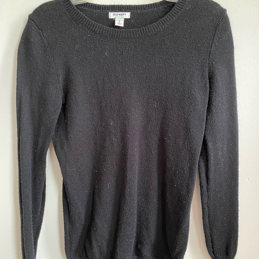 Old navy sweater